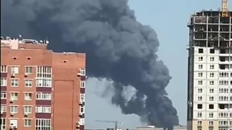🔥🏭 Ukraine Russia War | Massive Explosion and Fires at Warehouses in Rostov, Russia | RCF