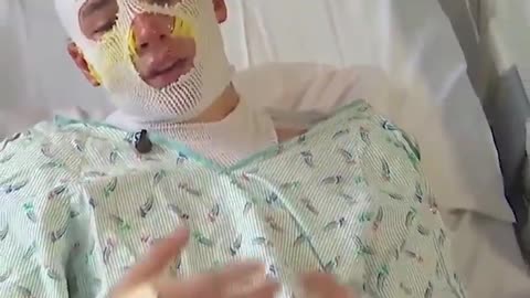 20-year-old Derrick Byrd charges back into a raging house fire