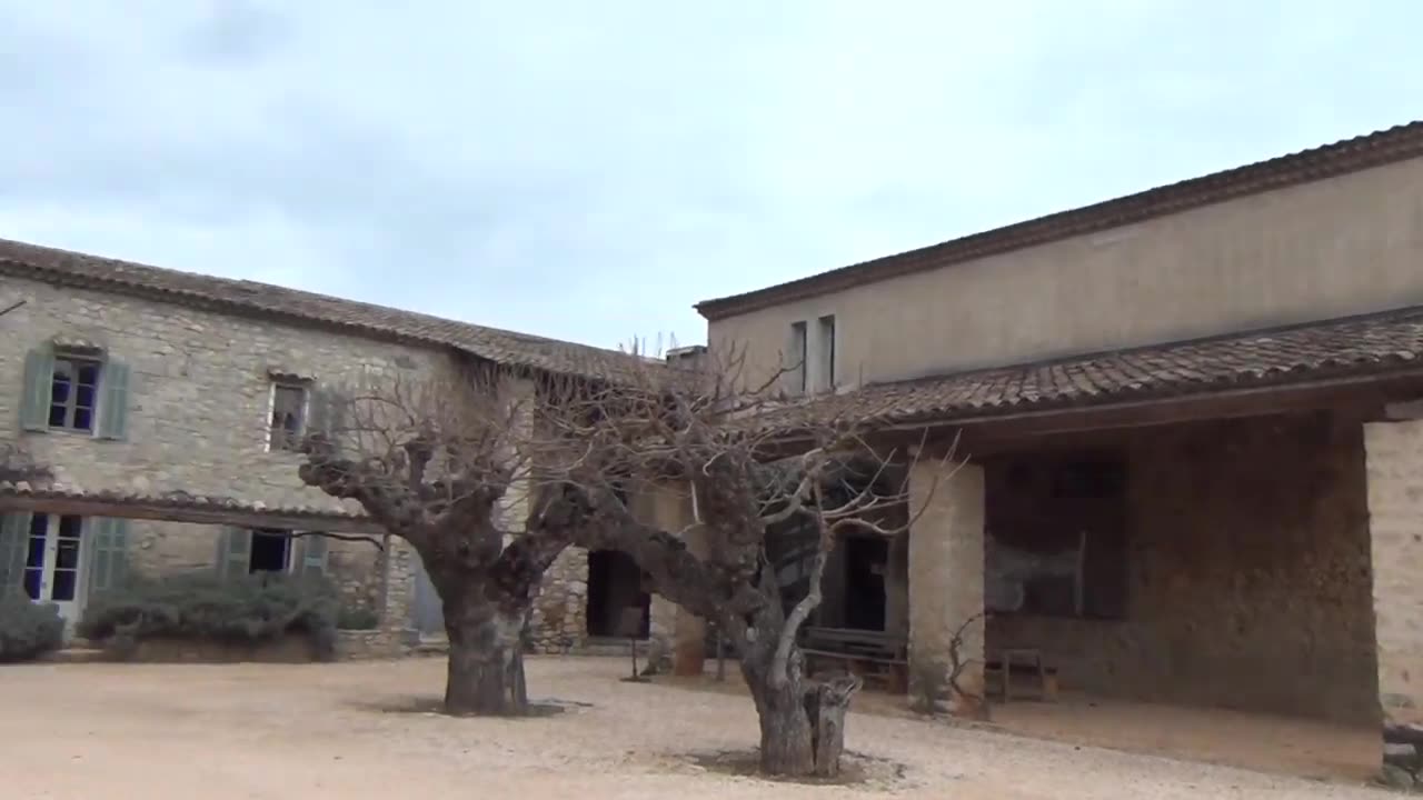 Creepy French Knights Templar Commandery / Vineyard, chased out - Sean Hross