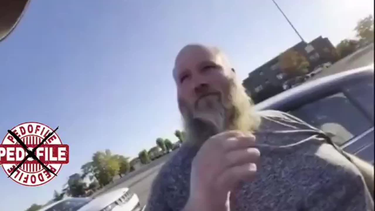 Suspected Child Predator Confronted and Tries to Fake Being Knocked Out 🚨🪅