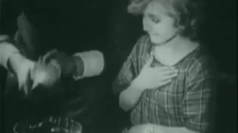 Joyless Street [Die Freudlose Gasse] [1925]