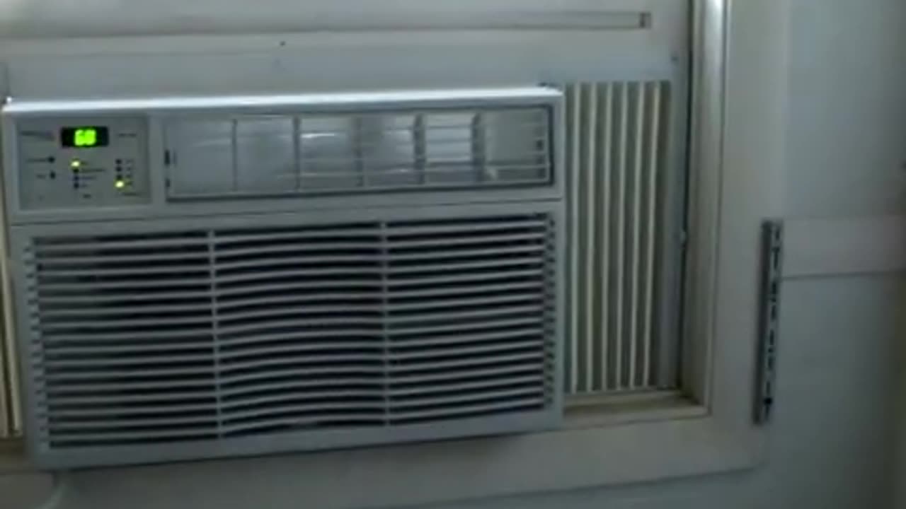 Soleus air 8000 btu window air conditioner unit installed in window