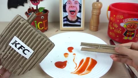Kluna tik Eating CARDBOARD SHARK_part1