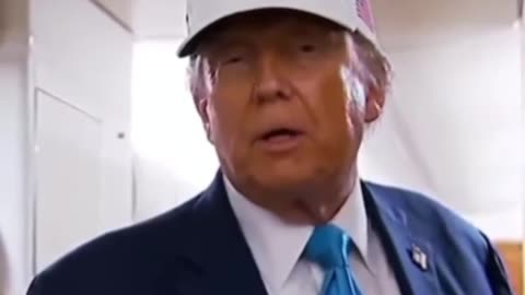 Trump: Ucrania dio a Rusia una razón para “bombardearla hasta el infierno”