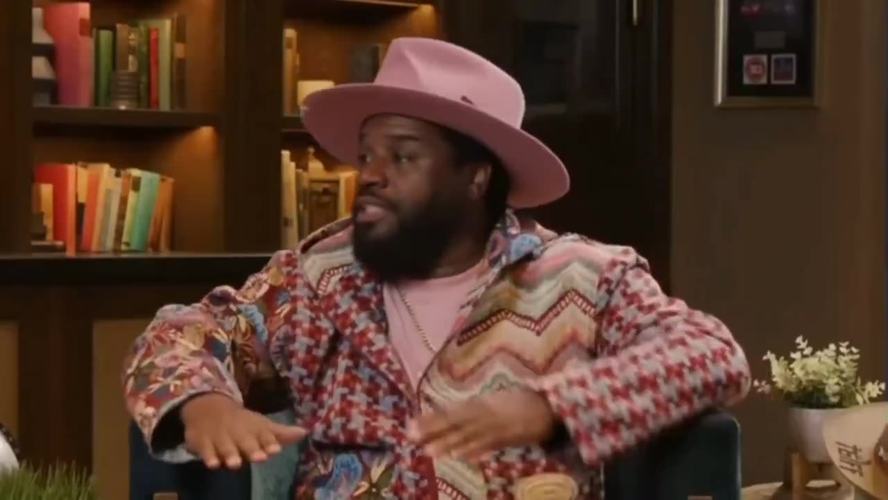 Comedian claims Will Smith is part of a secret Hollywood society filled with closeted homosexuals