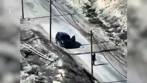 Terrorista de Hamas violando el acuerdo de Paz