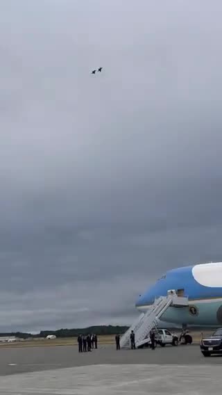 🚨 EPIC! MULTIPLE American F-35s do a flyover at Joint Base Elmendorf-Richardson