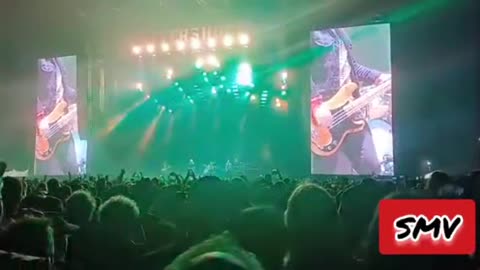 #ShittyMillennialVideos 📱📹🎬 Offspring 🌱 - Want You Bad 😍 @ Discovery Park Sacramento, CA 10/09/2021