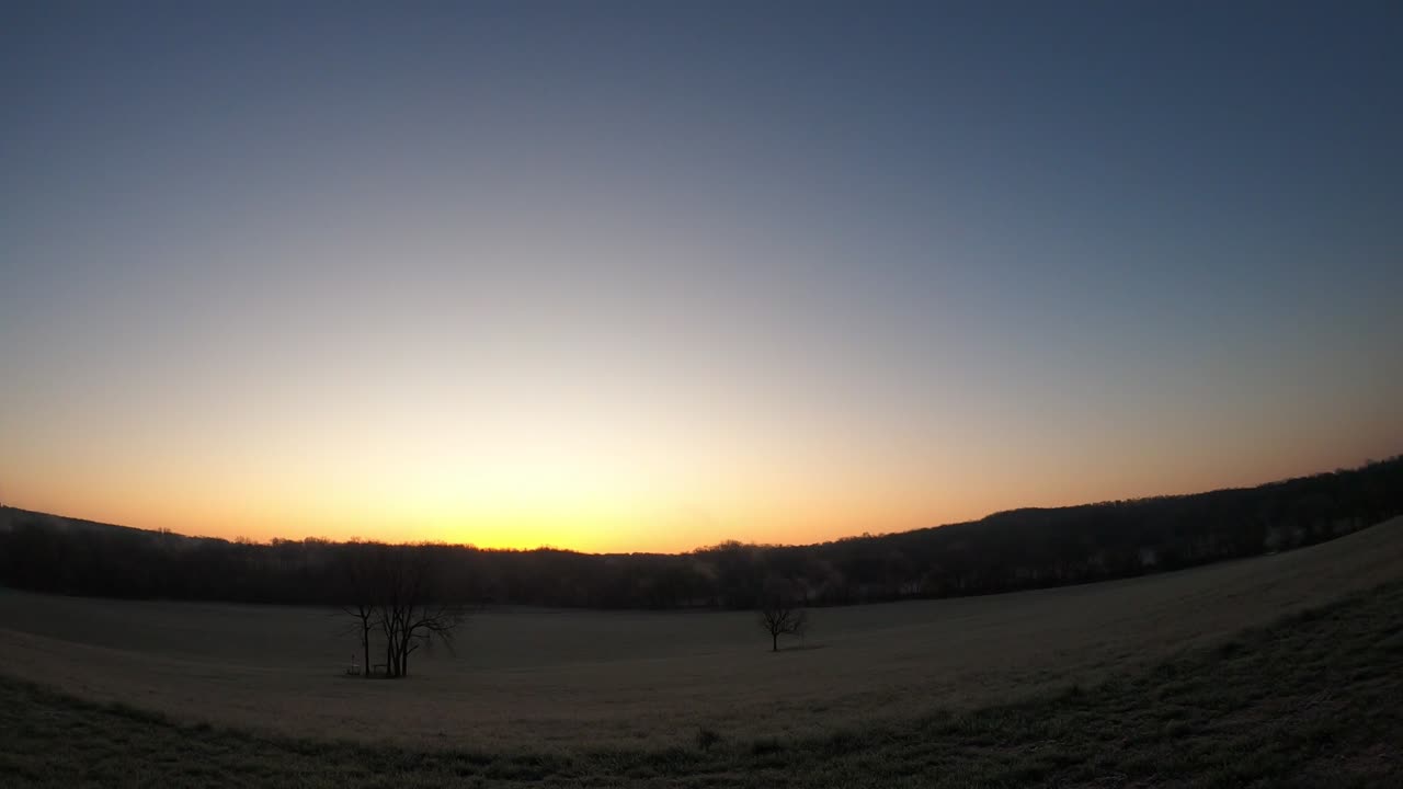 Sun ☀ Rise 4 7 25 27f/-3c