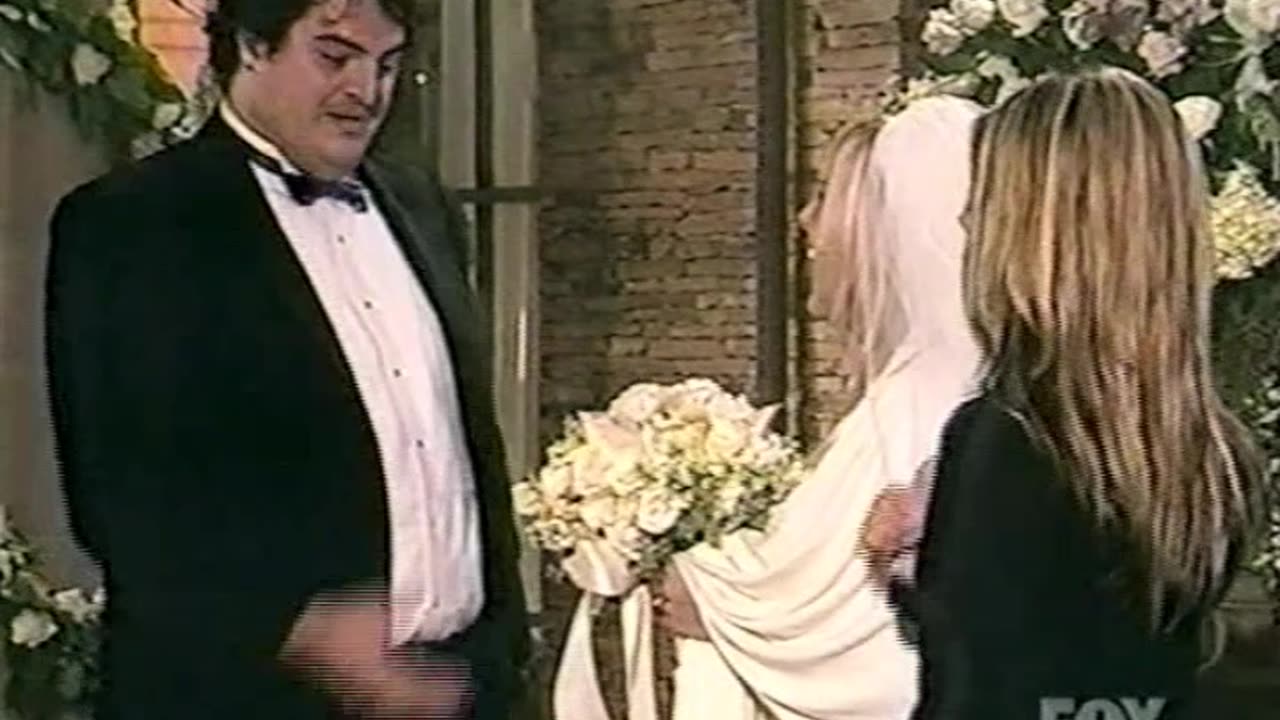 My Big Fat Obnoxious Fiance, Season 1 Episode 1