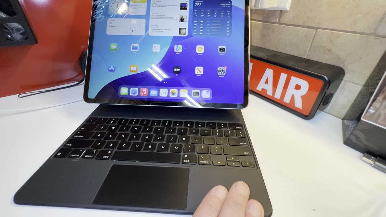 Trying Apple Magic Keyboard for iPad Pro 12.9” inch 5th Generation on an iPad AiR M2 13” inch Tablet