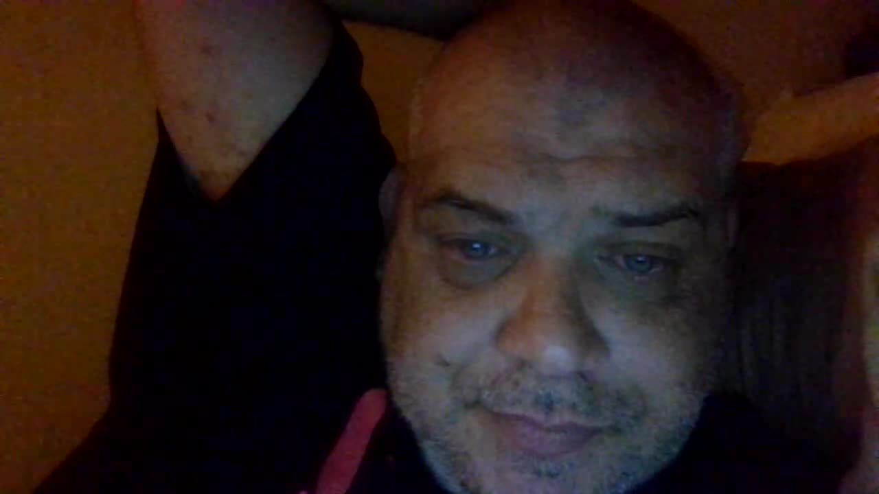 Trump Posts Video of Mysterious Deaths Linked to Hillary Clinton