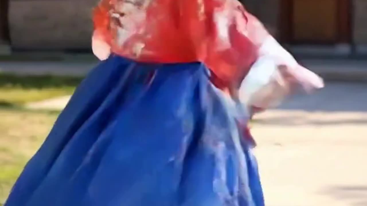 Younghee dancing in Hanbok