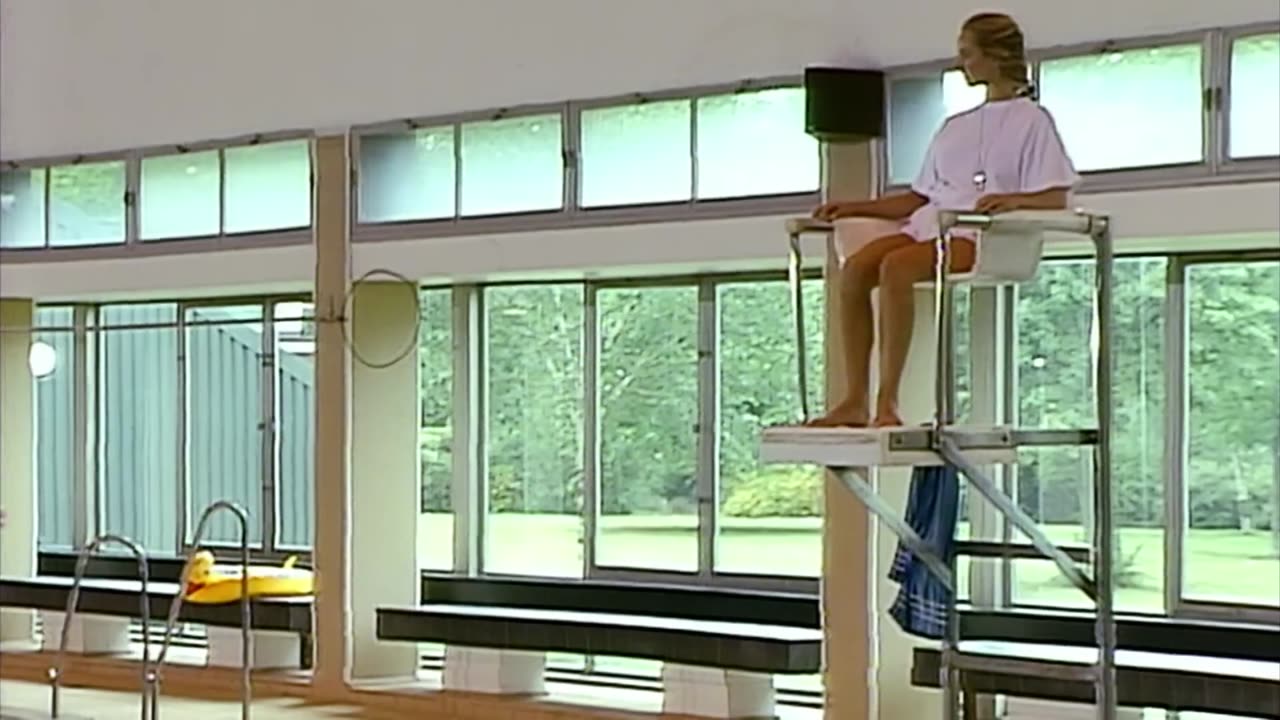 The DIVE of Mr Bean! | Funny Clips