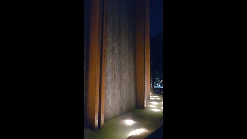 It's a wall of water!