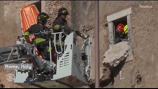 Collapse of medieval tower in Rome captured in videos