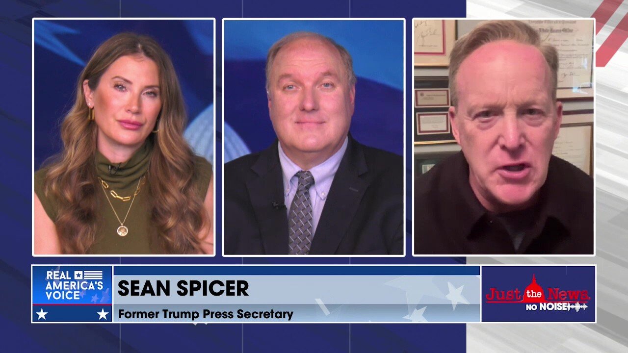Sean Spicer: Expanding White House press pool forced legacy media to consider MAGA audience