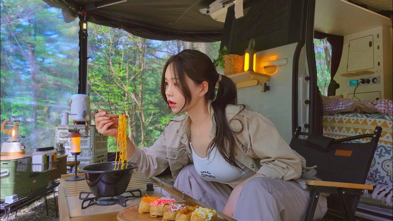 A night in a 270-degree rotating awning tent deep in the mountains