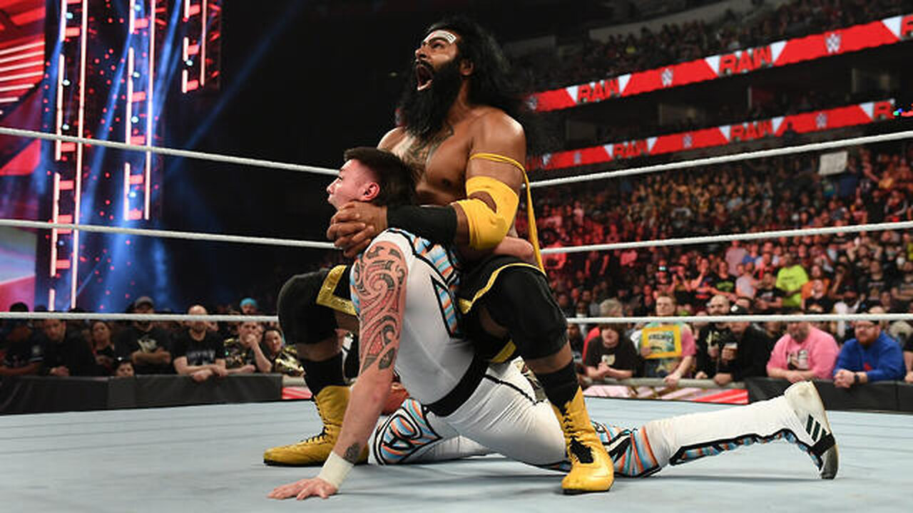 Veer Mahaan attacks The Mysterios after Miz’s victory over Dominick: Raw, April 4, 2022 @wwefree