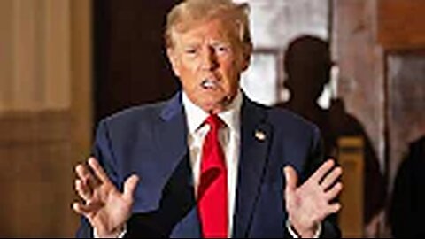 Fed employees forced to write ESSAYS PRAISING TRUMP