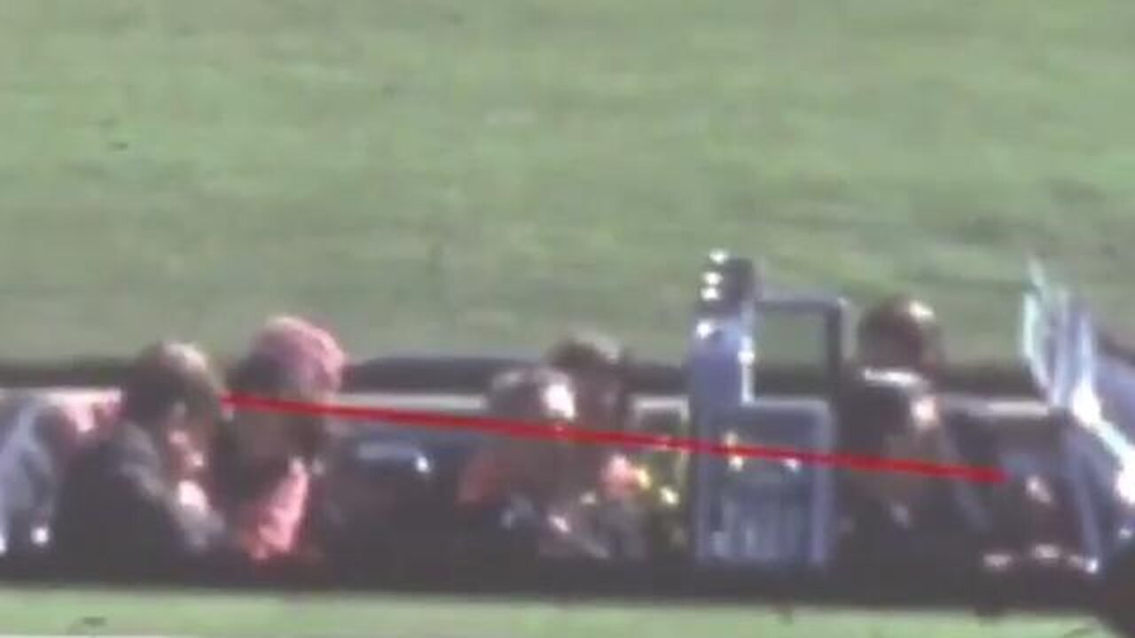 ＂THE #SHOOTER IS IN THE #FRONT #SEAT＂ #JFK was fatally shot by his #SecretService #Agent #driver