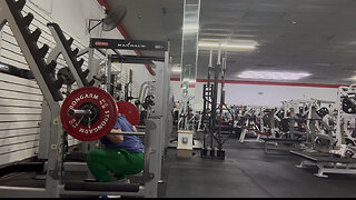 BACK SQUATS 125KG/275LBs for 3 Reps