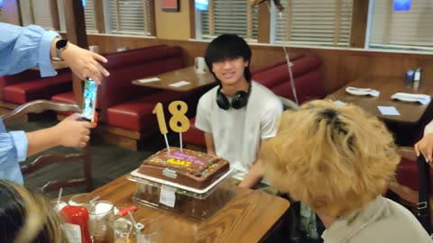 2022 - 10/30/22 - Josh's 18th belated birthday dinner w/ relatives @ Mimi's Cafe