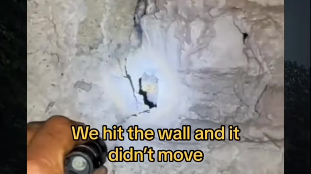 😨👻 #ghostlytoksa OUIJA BOARD WARNING Signs | TheHauntingHour