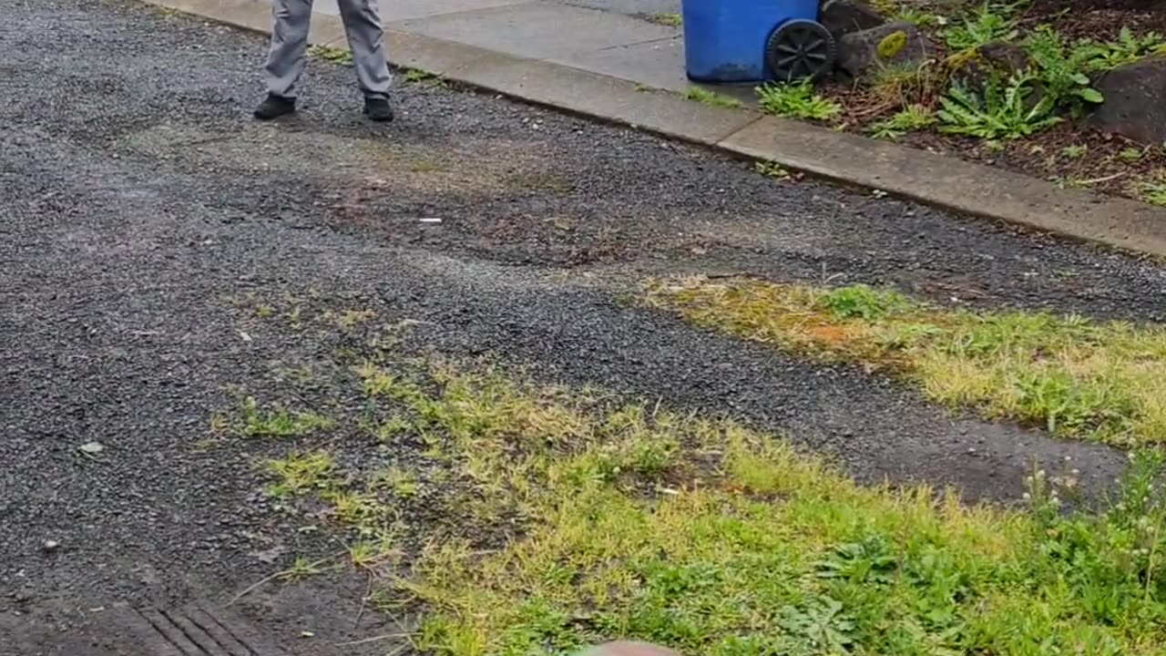 Public Freakout About Man Taking Photo of Exhaust System