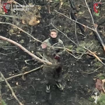 Drama captured by drone: Russian soldier realizes he will only survive in captivity