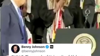 Has this ever happened to a Democrat President? 🇺🇸