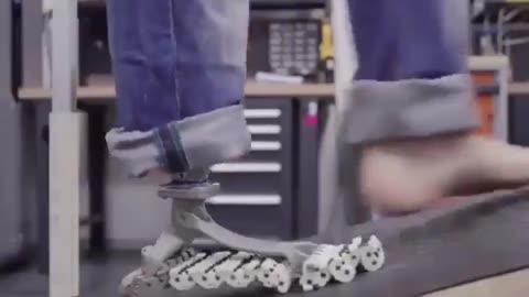 🤯✨ Discover the Waterproof, Motorless Prosthetic Inspired by Human Anatomy! | FeedMyCuriosity