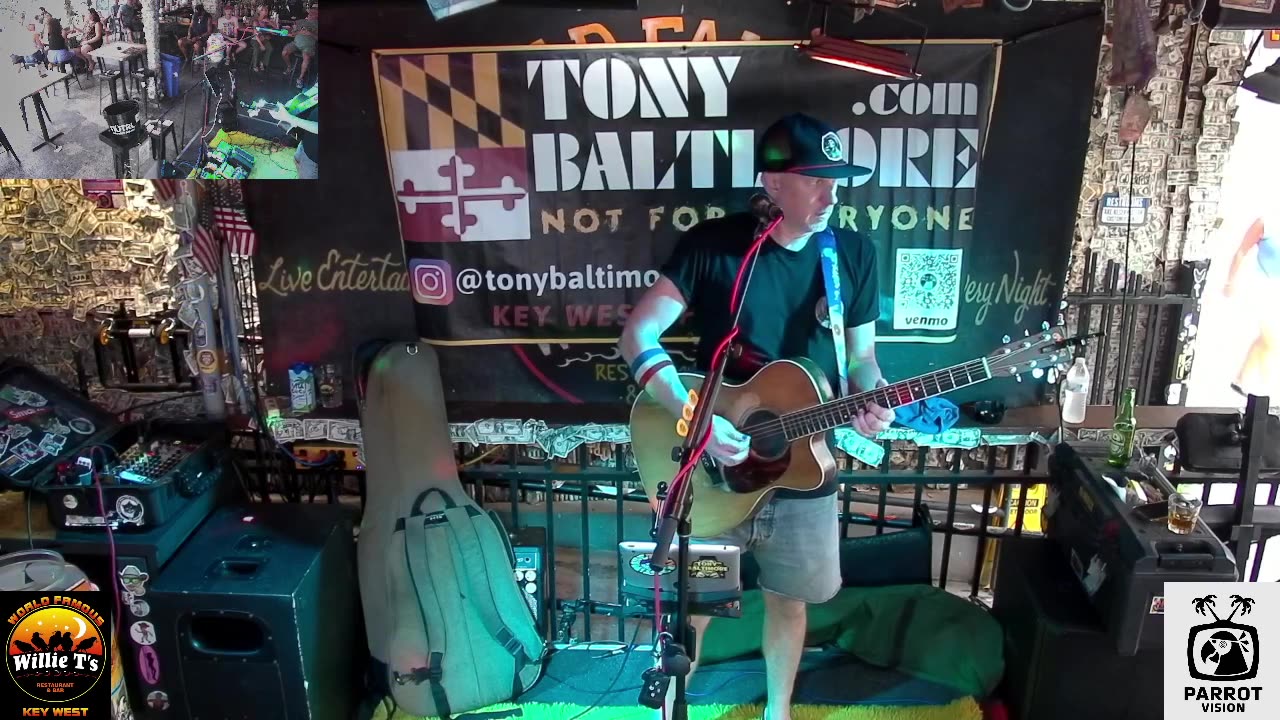 LIVE Music Everyday!