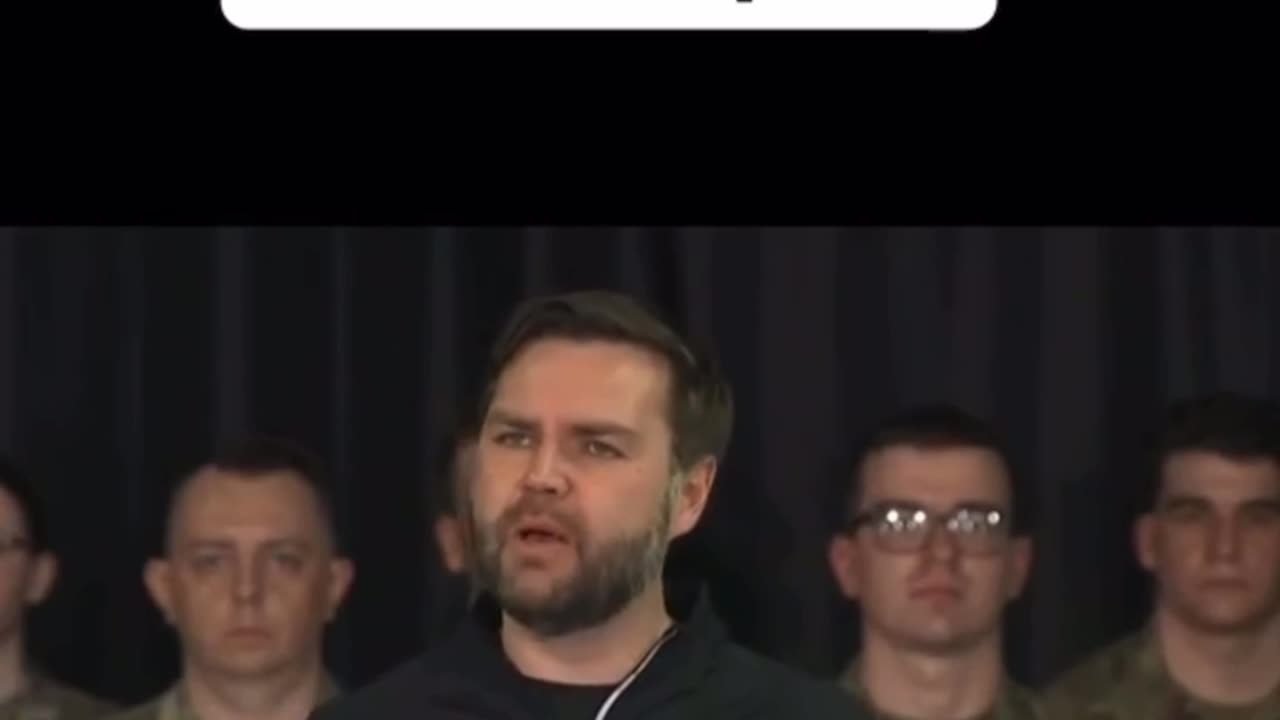 He destroys the media with his Signal chat response.