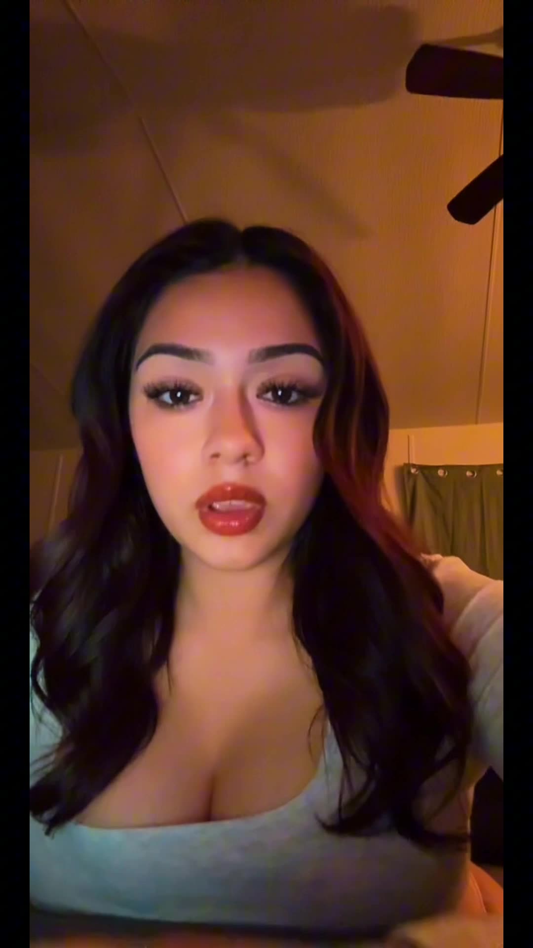 TIKTOK LIVE- la_loka_de_tu_compa MAR 27TH, 2025 #chat #livestreaming #latina