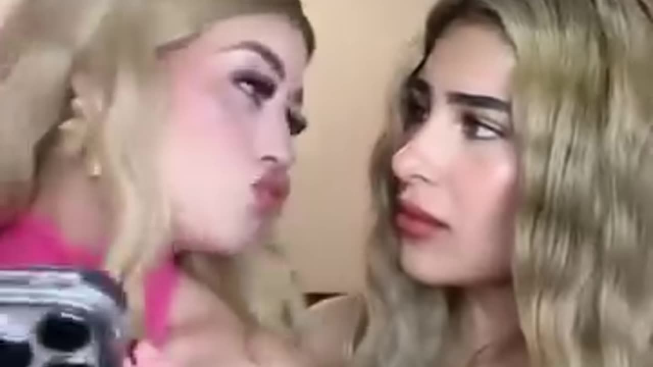 Video where they finish Valeria Marquez, valerias marquez,.