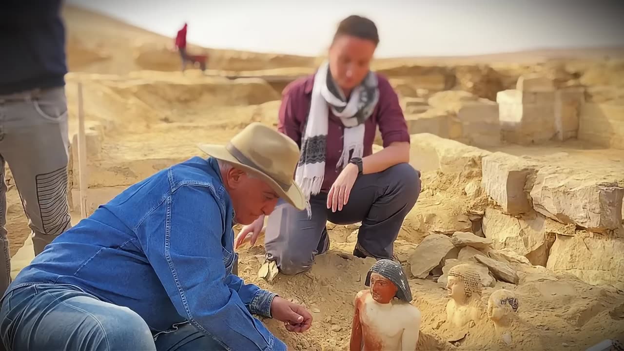 Who REALLY Built The Pyramids? Ancient History's Biggest Cover-Up