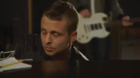Timbaland - Apologize ft. OneRepublic (Official Music Video)