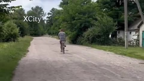 🚲🔥 Ukraine Russia War | Makeshift Bicycle Using Downed Russian Drone Engine | RCF