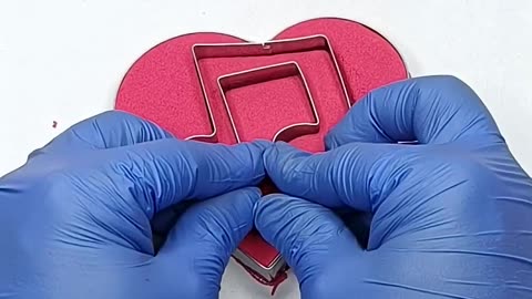 Mesmerizing cuts synced with soothing music 🎶💖 Shapes forming inside a heart so perfectly satisfying