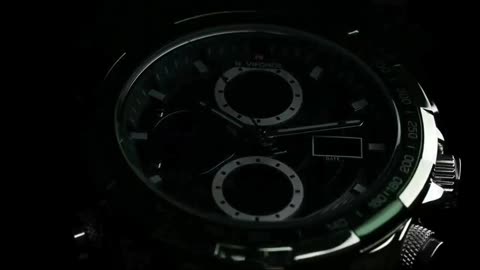 WOW! Get Ready for Valentine's Day with THIS Luxury NAVIFORCE Watch!