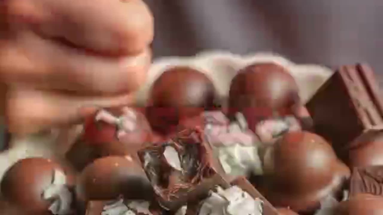 Dark Chocolate + Coconut = The Perfect Energy Boost? 🍫🥥