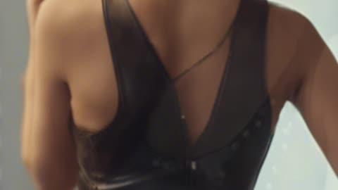 CLIPS TEASER Women in Leather Latex Beach Lookbook Escorts Rentals Haul AI Art from Rick Liberty