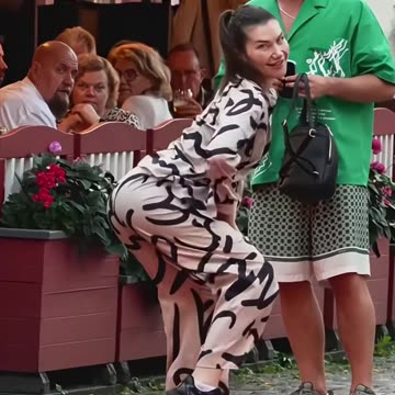 She danced it out like a queen