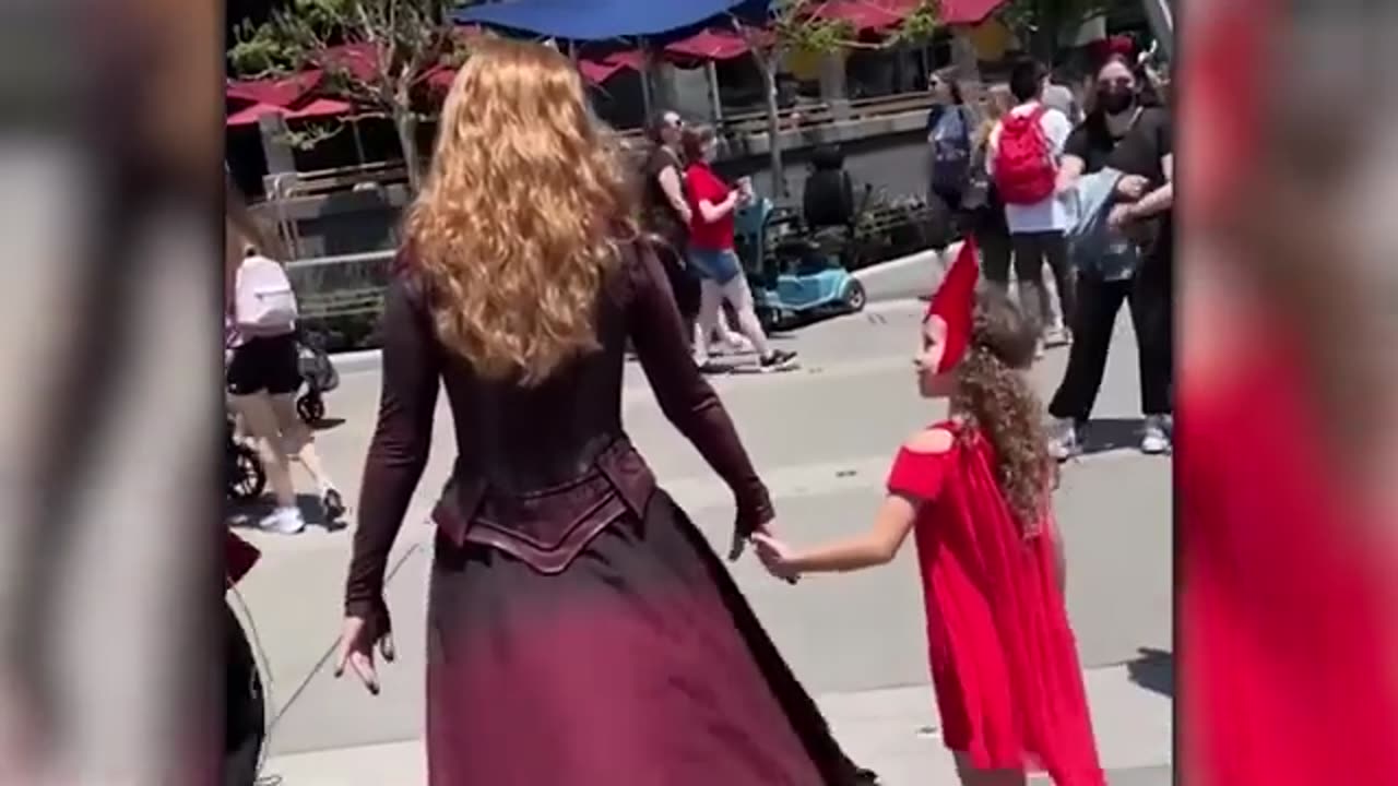 WTF - People Vanishing On Camera