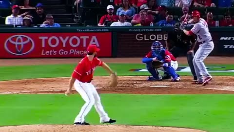 20 CRAZIEST Catches In MLB History..
