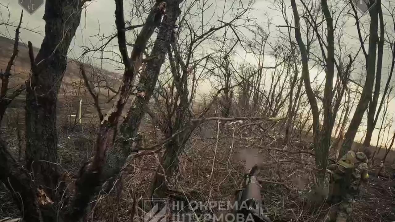 Incredible Footage of Ukrainian 3rd Brigade Assault on Russian Positions in Luhansk