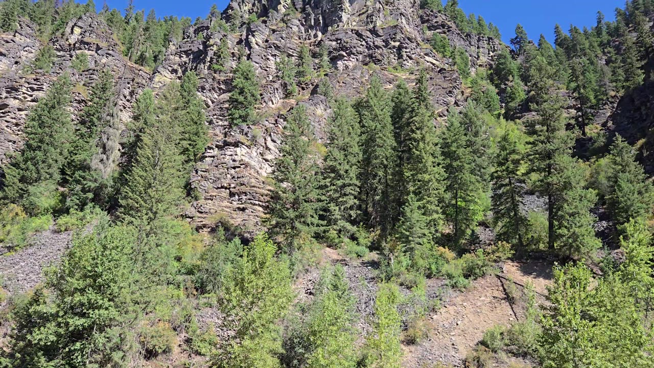 S01E03_ID Coeur d'Alene river