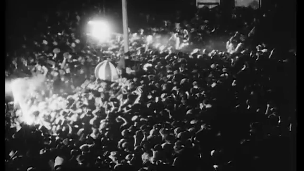 [PATHE NEWSREEL EXCERPTS] - [PATHE NEWSREEL EXCERPTS] - cbs-cbswwi-167