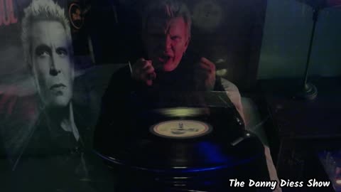 5/10/25. Hall & Oates, Bauhaus, Modern English, The Cure, Billy Idol, Gorillaz, The Doors & more.